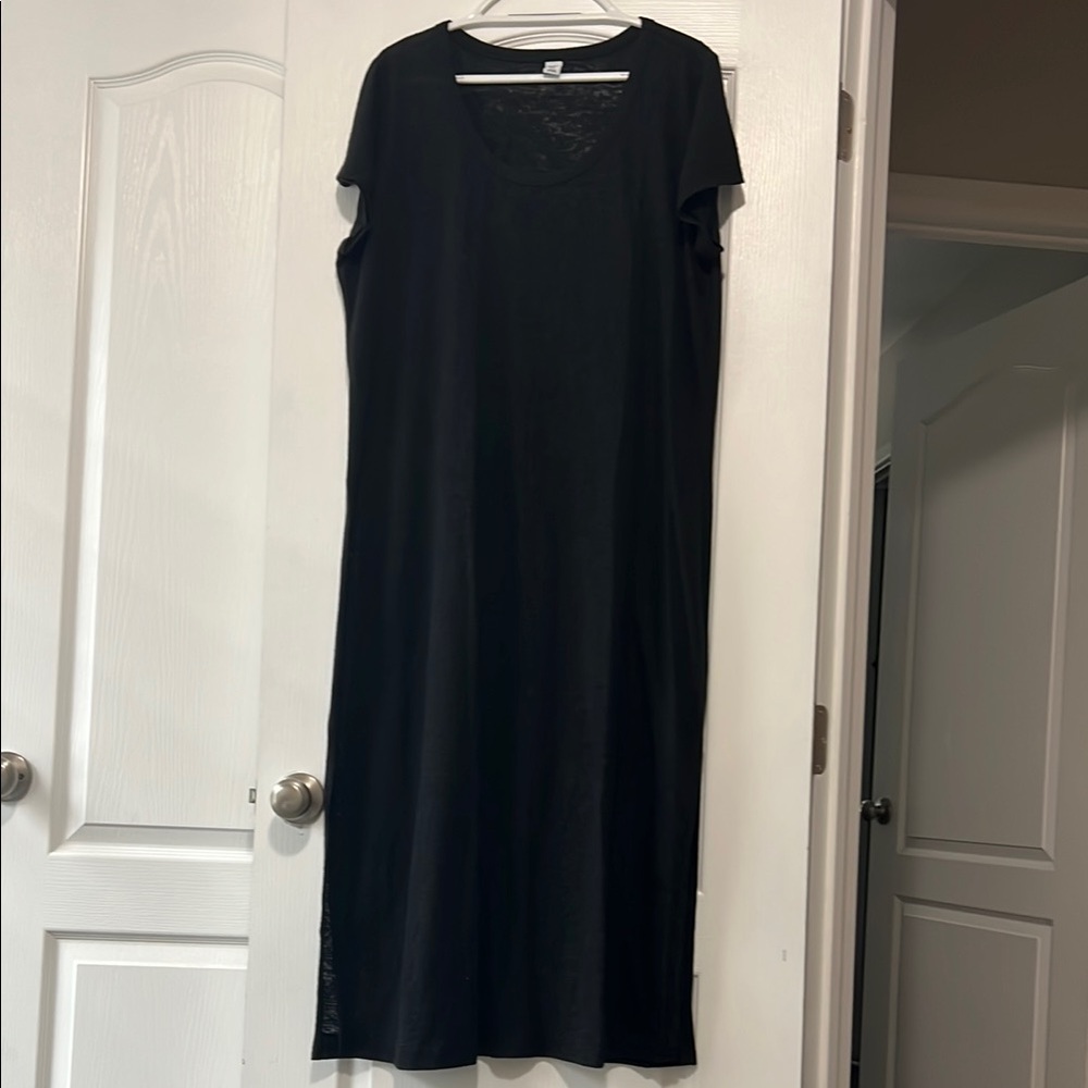 Black maxi
